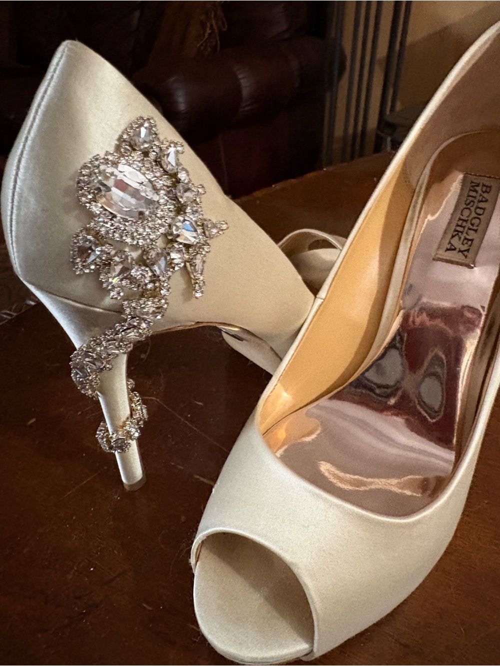 Badgley Mischka Ivory Satin Crystal Embellished Peep Toe Bridal Heels Size 9.5